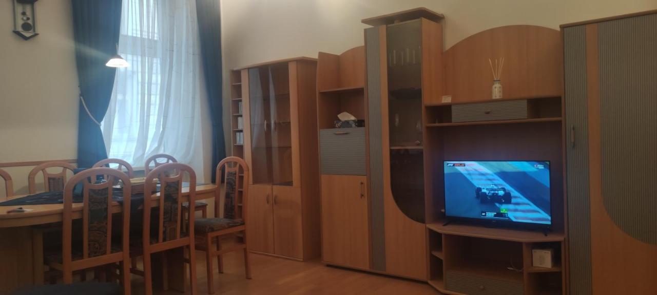 וינה 2-Room Appartment Near Westbahnhof מראה חיצוני תמונה